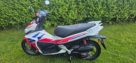 Honda NSC50R 2 of 6