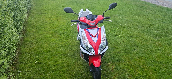 Honda NSC50R 3 of 6