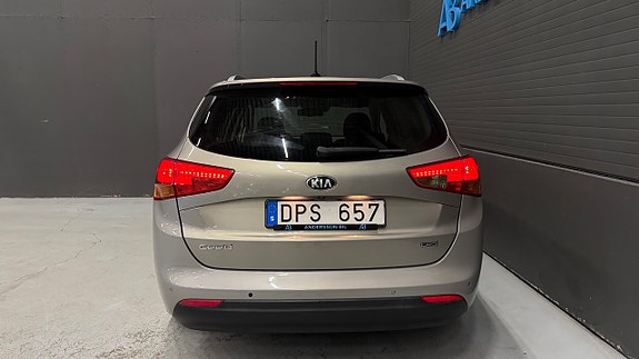 Kia Ceed 8 of 28
