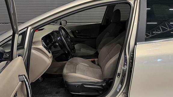 Kia Ceed 10 of 28