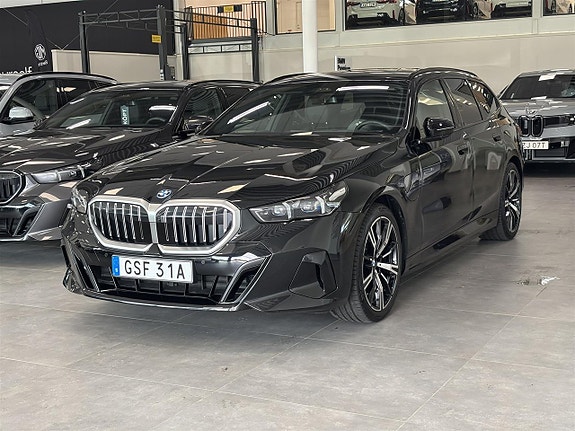 BMW 530e 2 of 14