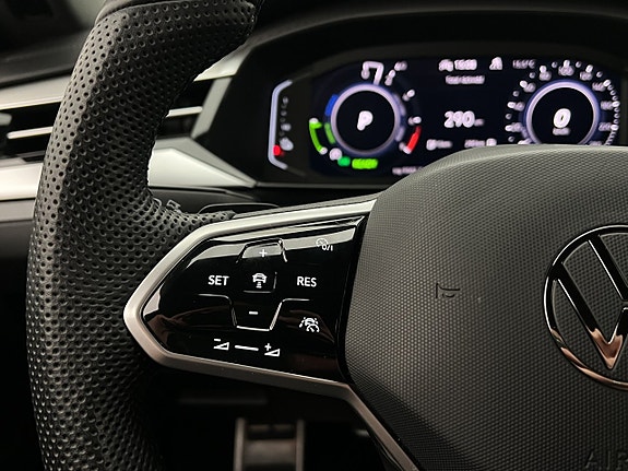 Volkswagen Arteon 18 of 30