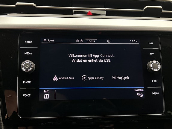 Volkswagen Arteon 24 of 30