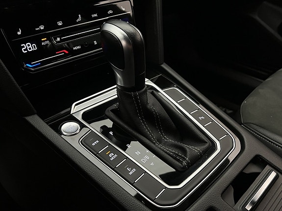 Volkswagen Arteon 28 of 30