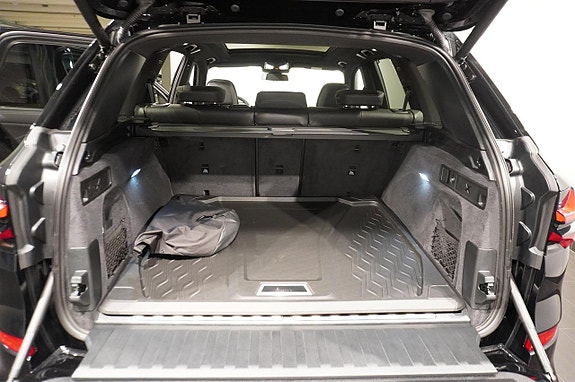 BMW X5 11 of 22