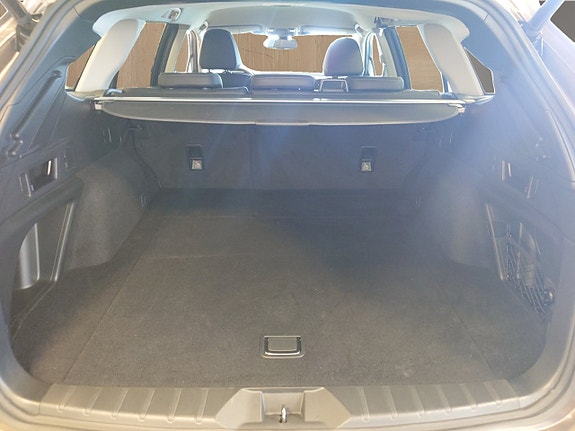 Subaru Outback 9 of 17