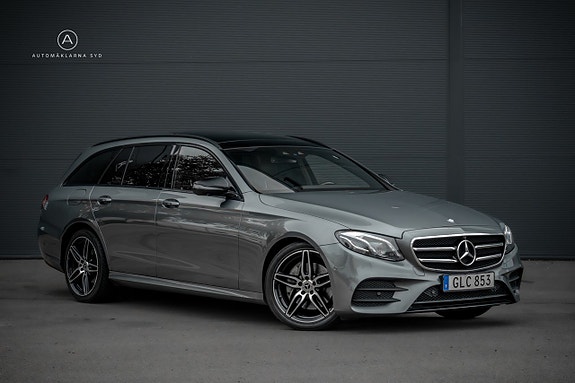 Mercedes-Benz E220 4 of 25