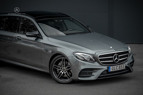 Mercedes-Benz E220 6 of 25