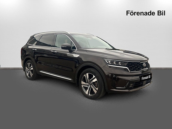 Kia Sorento 3 of 5