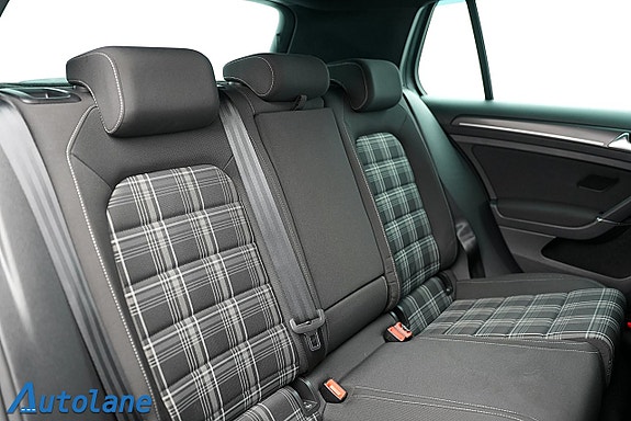 Volkswagen Golf I 19 of 29