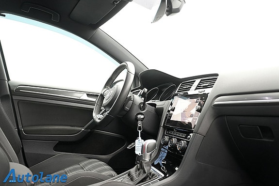 Volkswagen Golf I 16 of 29