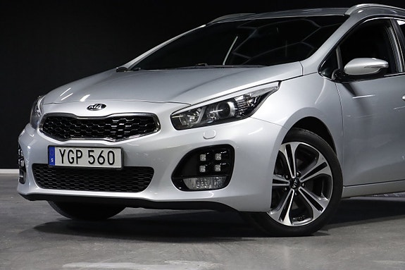 Kia Ceed 3 of 5