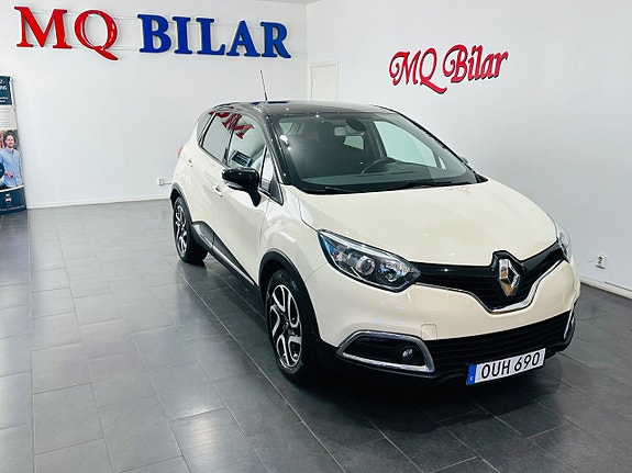 Renault Captur 2 of 5