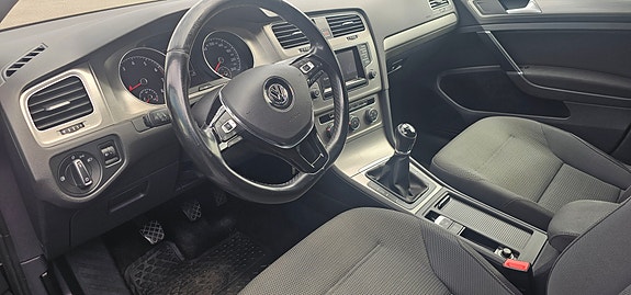 Volkswagen Golf VII 4 of 4