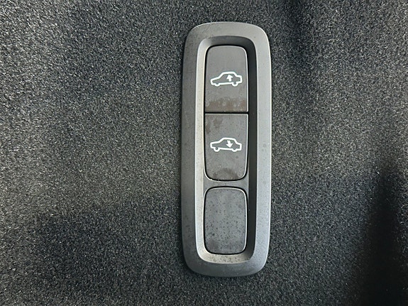 Volvo XC60 19 of 20