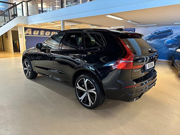 Volvo XC60 8 of 20