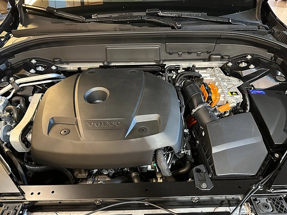 Volvo XC60 20 of 20