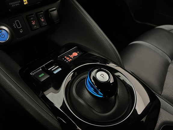 Nissan Leaf 17 of 29