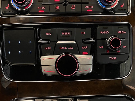 Audi A8 21 of 30