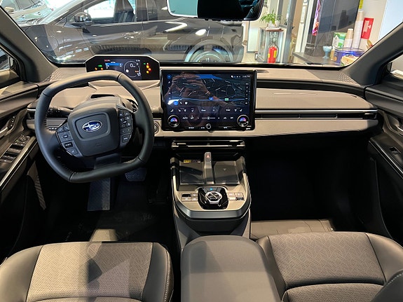 Subaru E-Outback 7 of 17