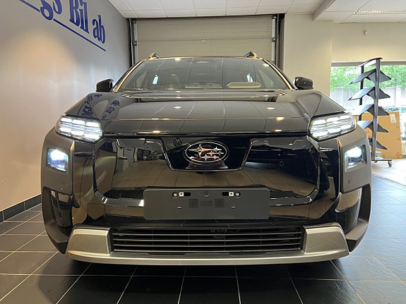 Subaru E-Outback 3 of 5
