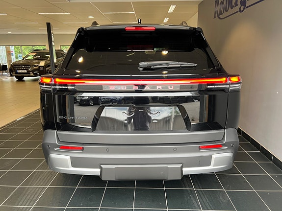 Subaru E-Outback 5 of 5