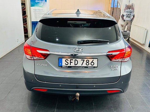 Hyundai i40 9 of 18