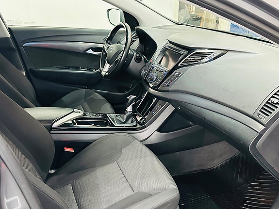Hyundai i40 14 of 18