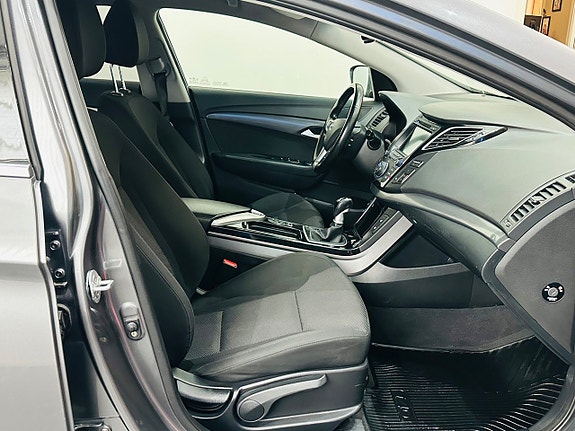 Hyundai i40 12 of 18
