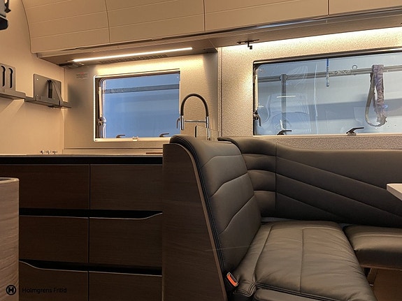 Adria Super Sonic 890LC 5 of 13