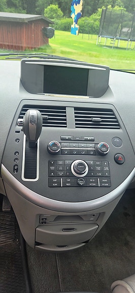 Nissan Quest 11 of 13