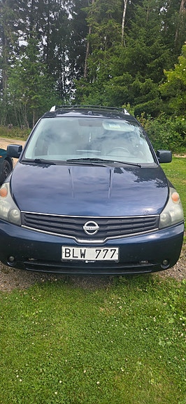 Nissan Quest 3 of 13