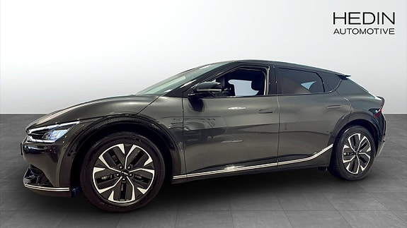 Kia EV6 4 of 5