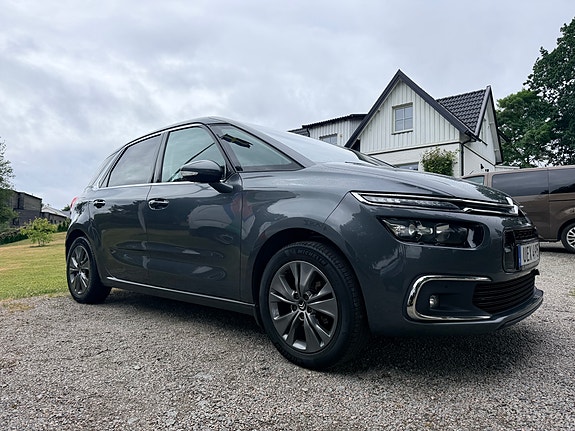 Citroen C4 Picasso 5 of 5