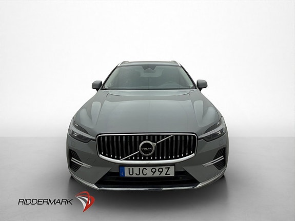 Volvo XC60 2 of 30