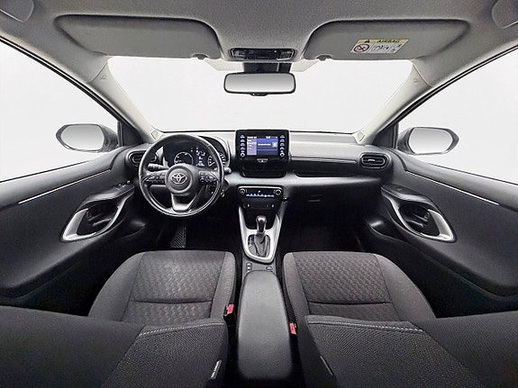 Toyota Yaris 15 of 28