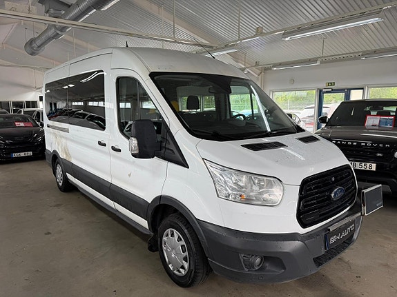 Ford Transit 3 of 5