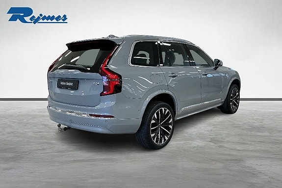 Volvo XC90 19 of 20