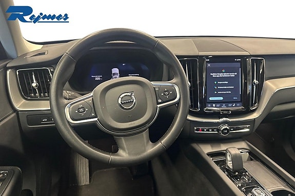 Volvo XC60 5 of 5