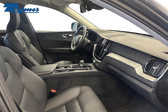 Volvo XC60 4 of 5