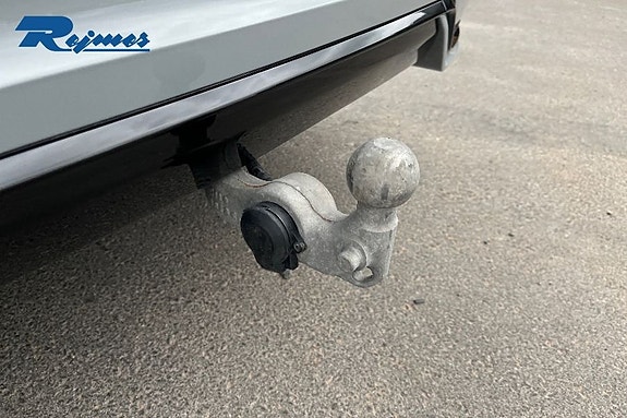 Volvo XC60 23 of 27
