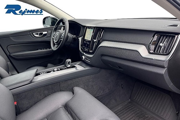 Volvo XC60 15 of 27