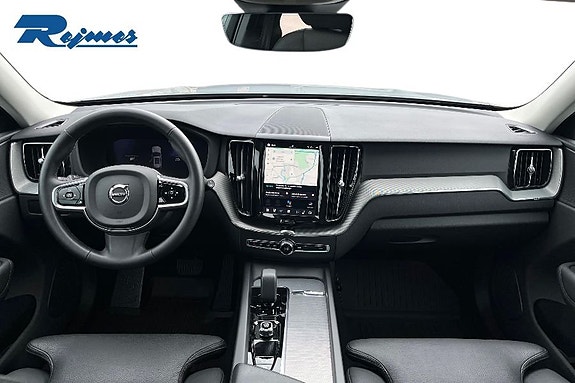 Volvo XC60 8 of 27