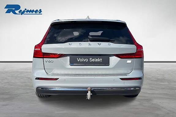 Volvo V60 4 of 20