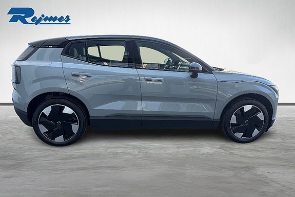 Volvo EX30 19 of 21