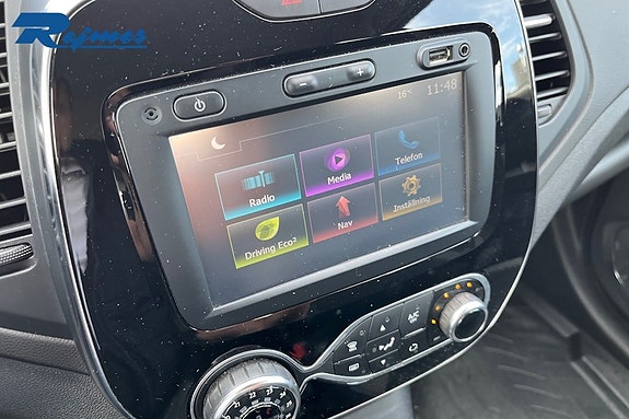 Renault Captur 11 of 21