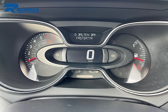 Renault Captur 10 of 21