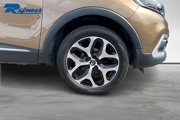 Renault Captur 18 of 21