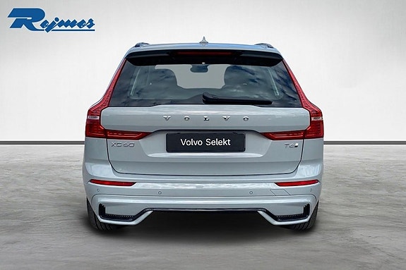 Volvo XC60 20 of 21