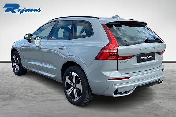 Volvo XC60 19 of 21